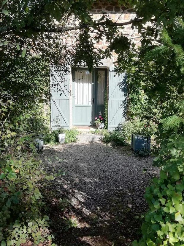 Le Domaine Bed & Breakfast Les Iffs Exterior photo